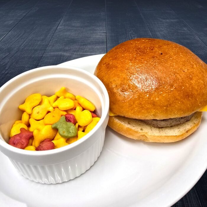 Junior Cheeseburger (Kids Menu)